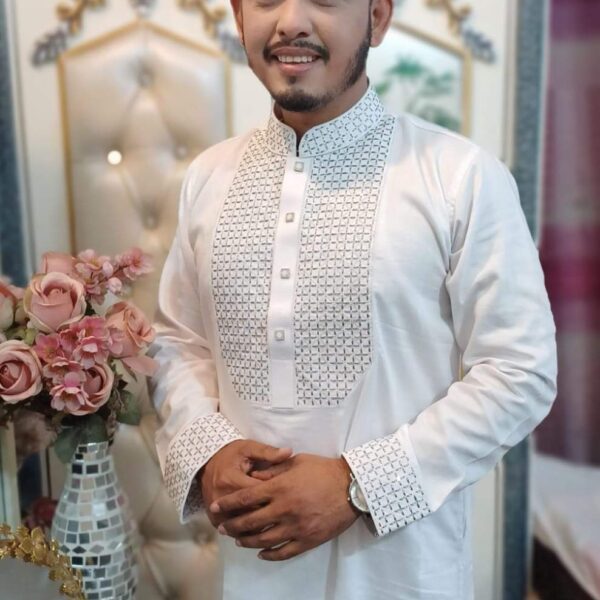 Traditional Desi Panjabi Kurta – Authentic Style for Every Occasion